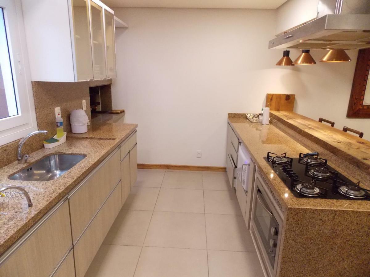 Triplex 3 Suites Em Canela Exteriér fotografie